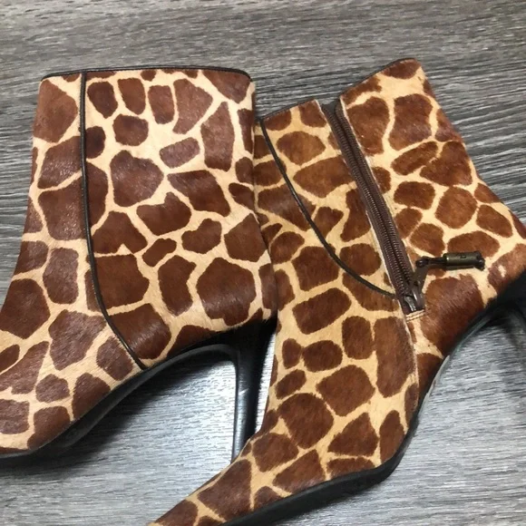 Vintage Ralph Lauren Giraffe Print Pony Hair Heeled Boots - Size 8 - Picture 7 of 12